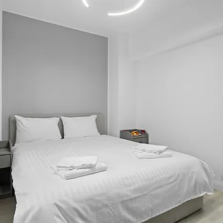 Luxurious Apartment With Balcony - Bibescu Ultra Central Bucharest Exterior photo