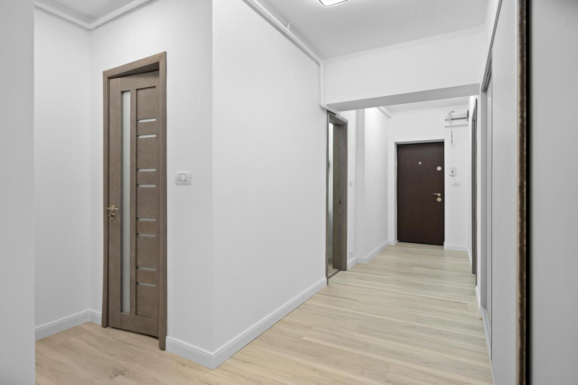 公寓 Luxurious With Balcony - Bibescu Ultra