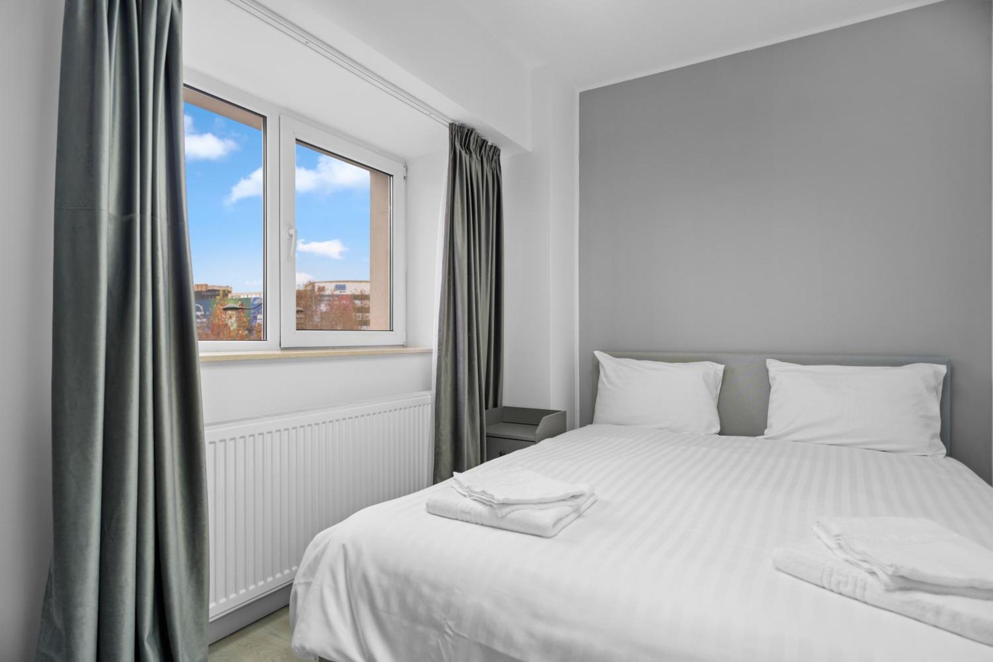 Luxurious With Balcony - Bibescu Ultra